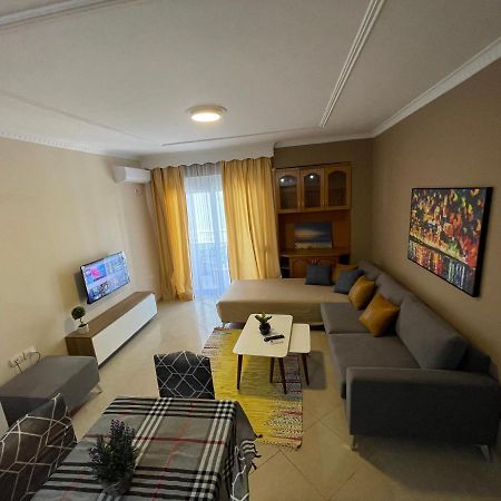Premium Apartament 07 Vlore Exterior photo